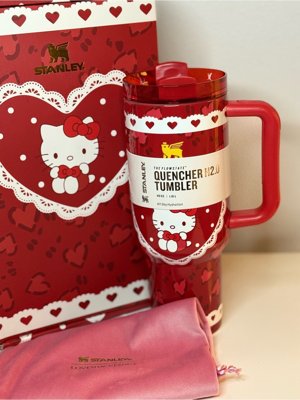 Limited Stanley Red Hello Kitty Quencher H2.0 Travel Tumbler 40oz